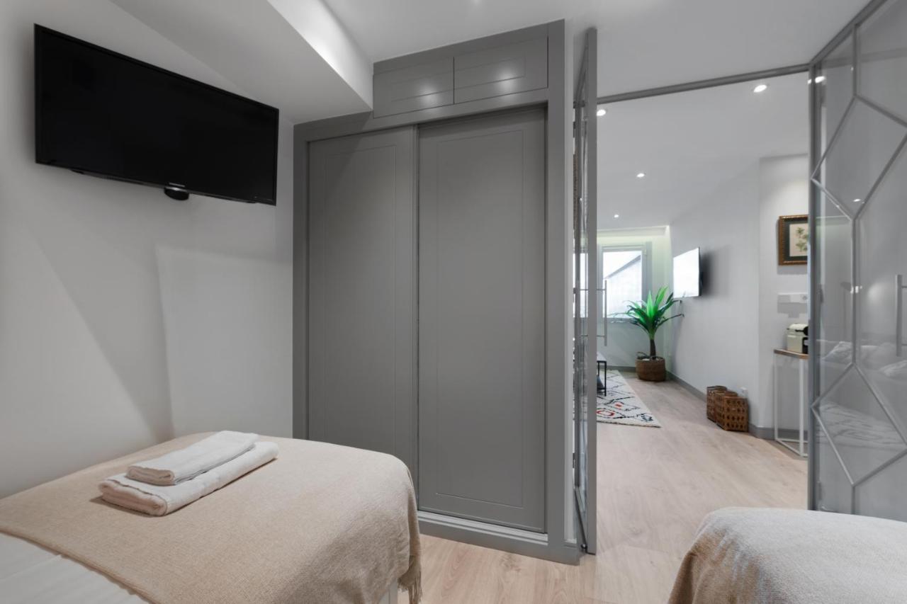 2 Bedrooms 1 Bathroom Furnished - Justicia - Executive Style - Mintystay Мадрид Экстерьер фото